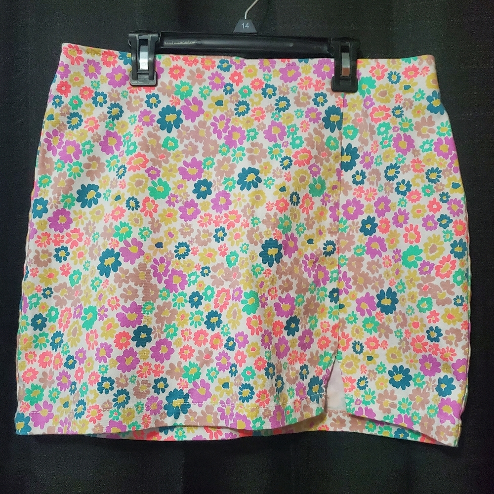 Retro Wild Fable Multi Colored Floral Mini Skirt Size 12